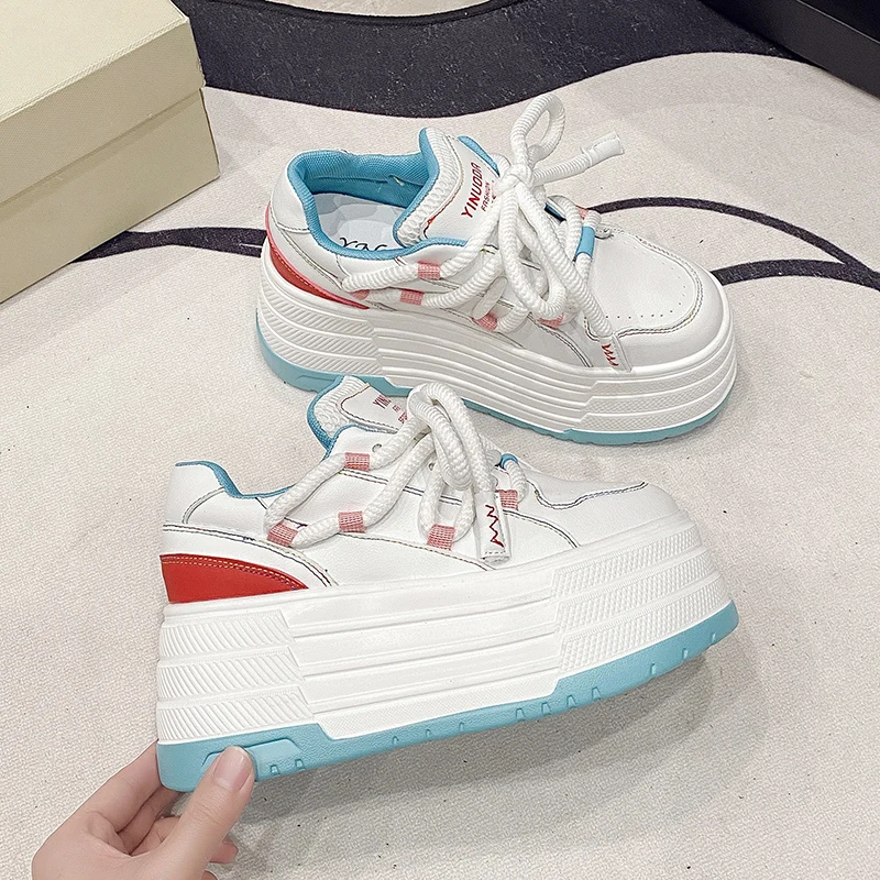 スニーカー   Woman Sneakers White EN0EN02518 YBS Peris Recycled Stretch Knit Wedge Sneaker | EILEEN FISHER