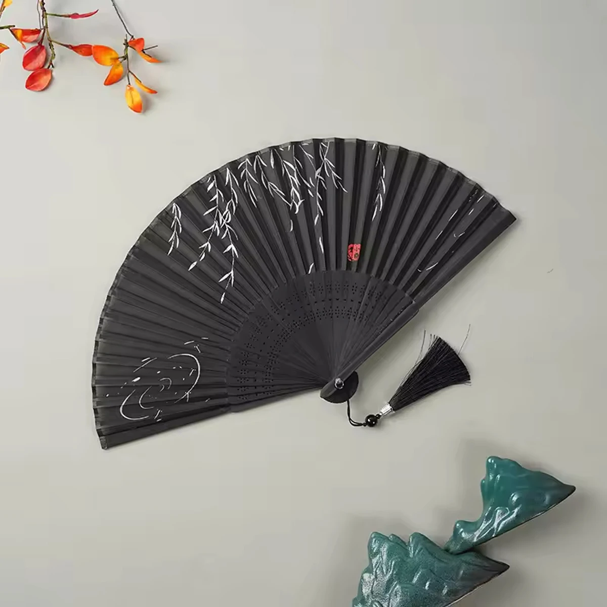 1pc Chinese style black vintage hand fan folding fan Chinese dance party folding fan