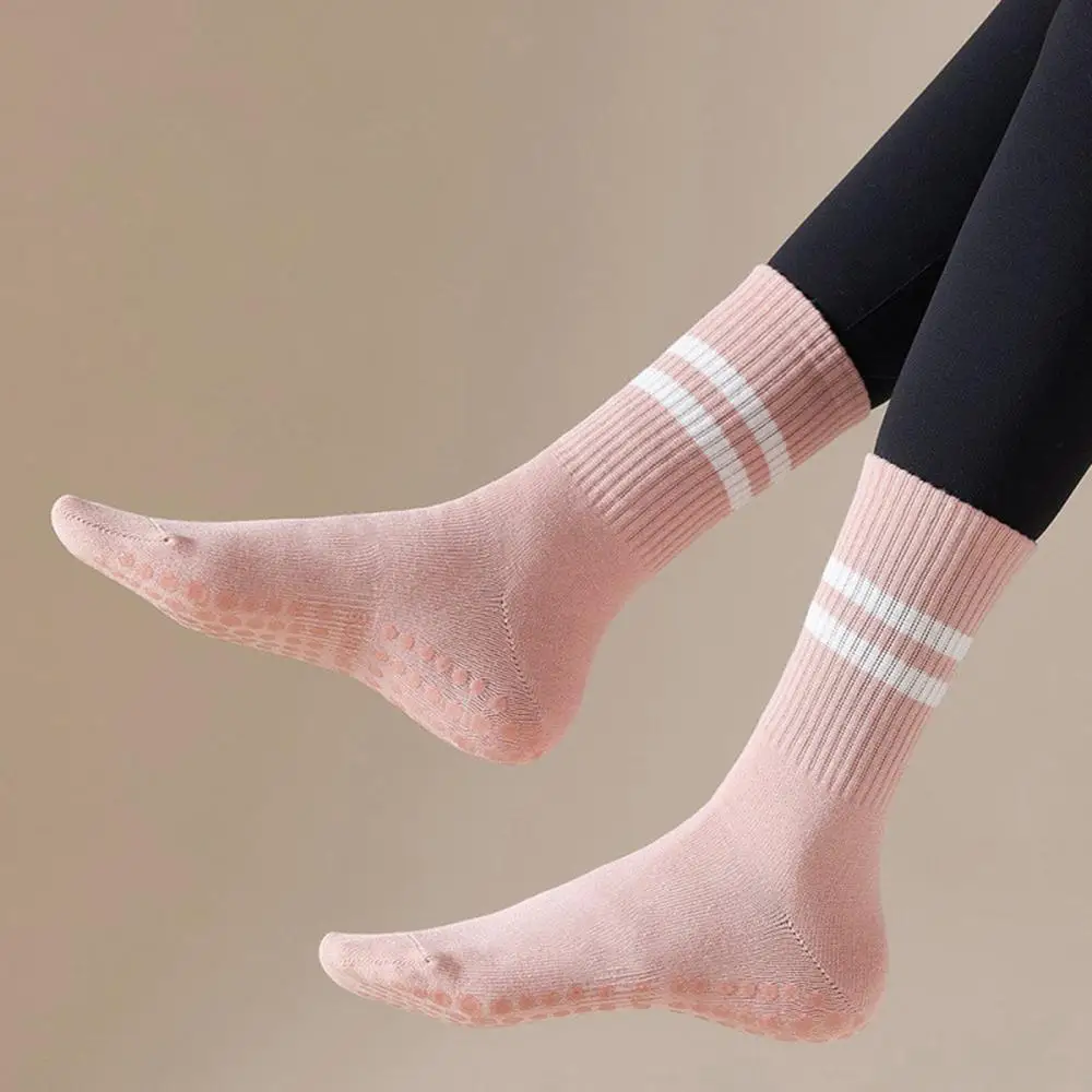 Yoga Socks Cotton Mid-tube Bottom Professional Silicone Non-slip Indoor Fitness Socks gym Floor Soft Dance Pilates Sports Socks