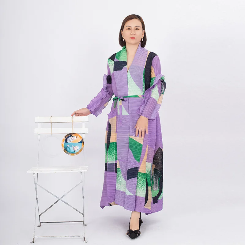 

Miyake Pleated Turn-down Collar Petal Sleeve Dress Belt Women 2023 Autumn New Original Designer Violet Printed Plus Size Dresses