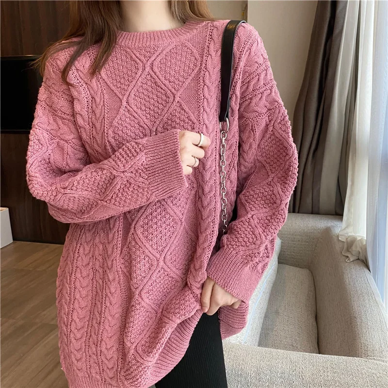 Plus Size Loose-Fit Cable Knit Sweater with Belt