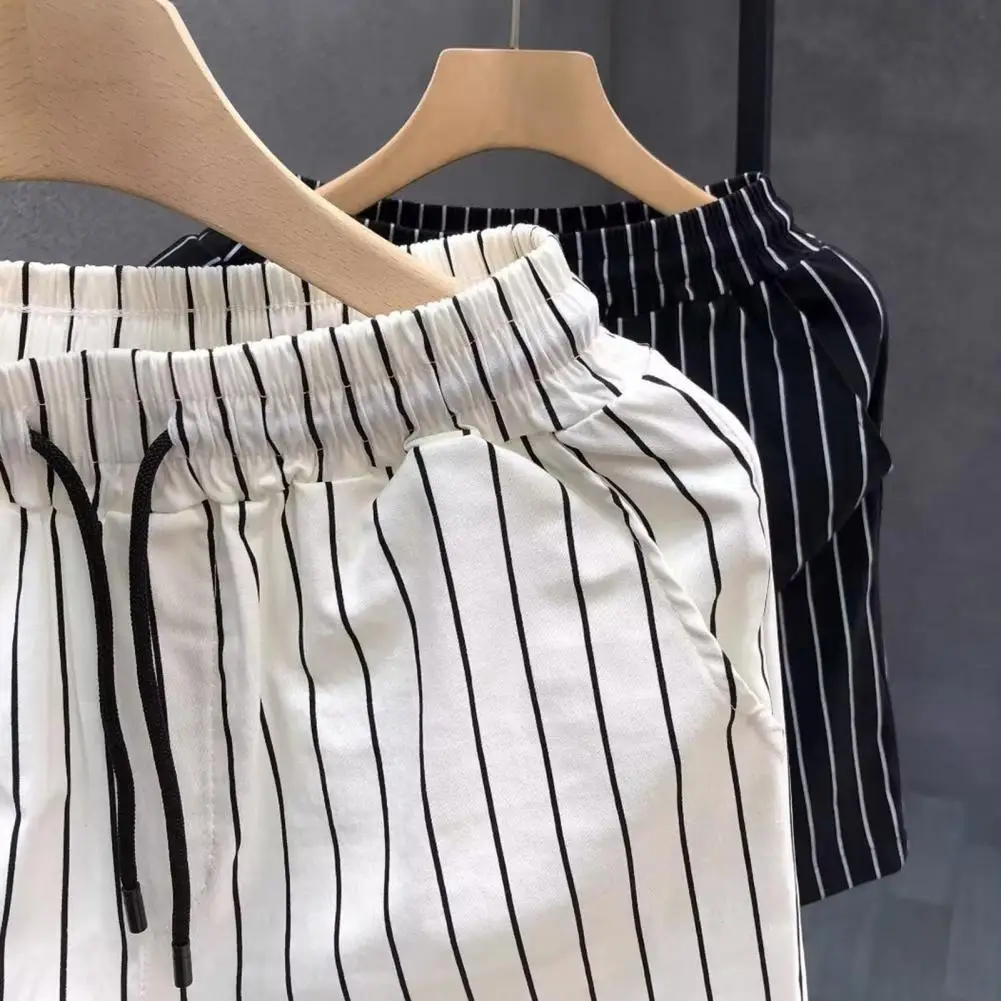 Description Picture 3 of itemMen Summer Shorts Elastic Waistband Adjustable Drawstring Striped Print Street Style Shorts Pockets Wide Leg Casual Shorts