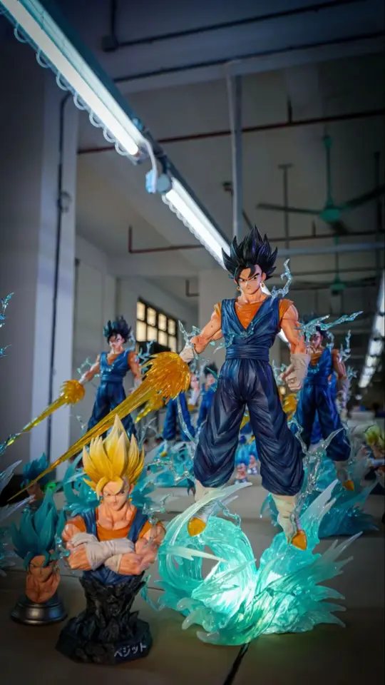 Dragon Ball Figurine Végéto Sayan Blue Figurine Giant 40cm