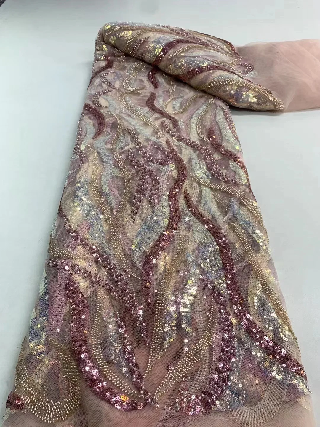 

Luxurious African Groom Sequins Lace Fabric High Quality 2023 Heavy Beads Embroidery French Tulle Lace Nigerian Sewing QF0445