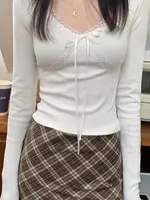 Pure Desire Lace V-ne Long Sve T-irt Women's Early Autumn Chic Top Sweet Floral Slimming Inner Wear Base irt