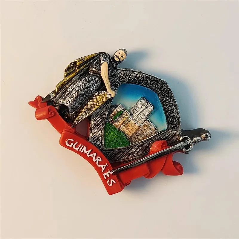 S00e20846ba544f5d99a7b73e8abac1b1Q Ímã de Geladeira 3D Guimarães Portugal — Lembrança Turística Pintada à Mão