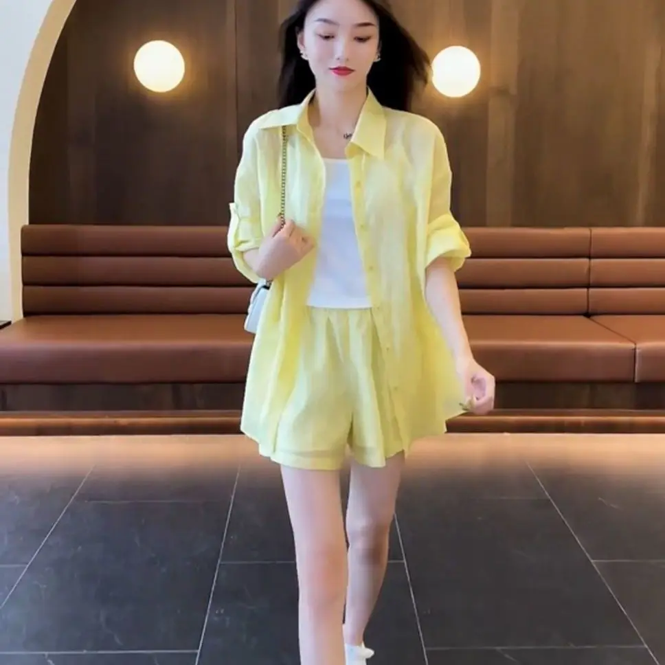 Temperament Age Reducing Professional Set Women's Summer New Loose Small Shirt Wide Leg Shorts Three Piece Set