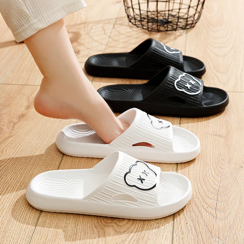 

2023 Summer Slippers Flip Flops Women Indoor Home Mute Shoes EVA Soft-soled Shoes Cloud Slides Couple Non-slip Casual Sandals