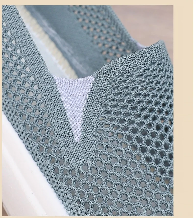 2024 New designer mesh loafers woman odorless shoes orthopedic flats women's breathable slip on lazy shoes female driving flats