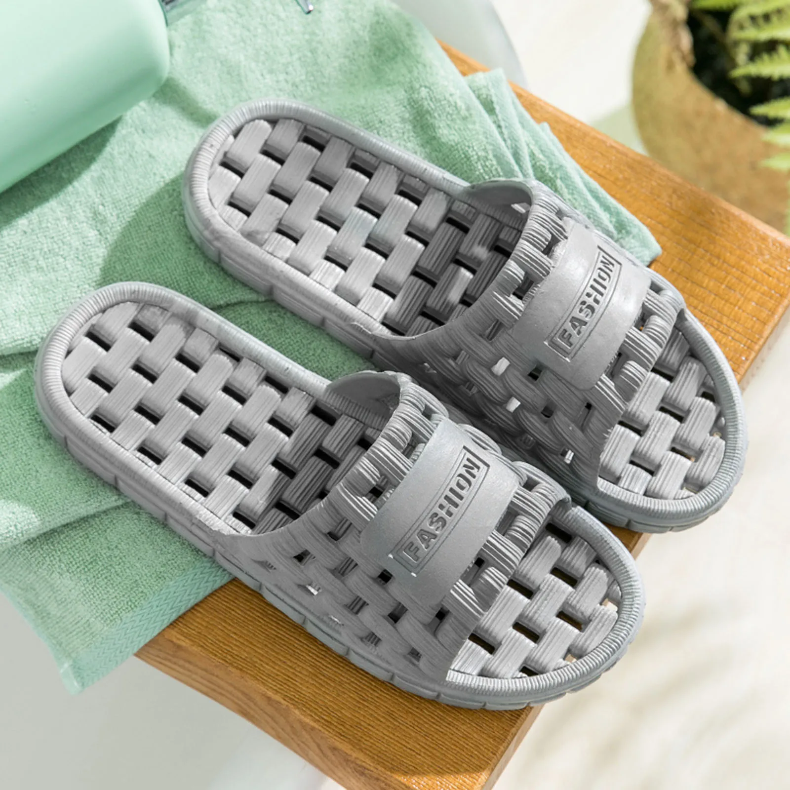 Breathable Massage Soft Sole Quick Drying Slipper Mens Summer Slippers Unisex Summer Bathroom Design Sense Non-Slip Flat Sandals soft slippers summer slippers anti slip sandals massage slippers