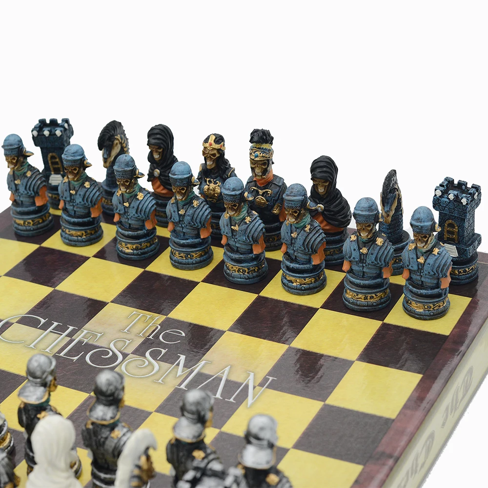 Chess Games Luxury Knigh Unusual Character Theme Hand-painted Multiple Themes Can Choose The Packaging Box As The Chessboard