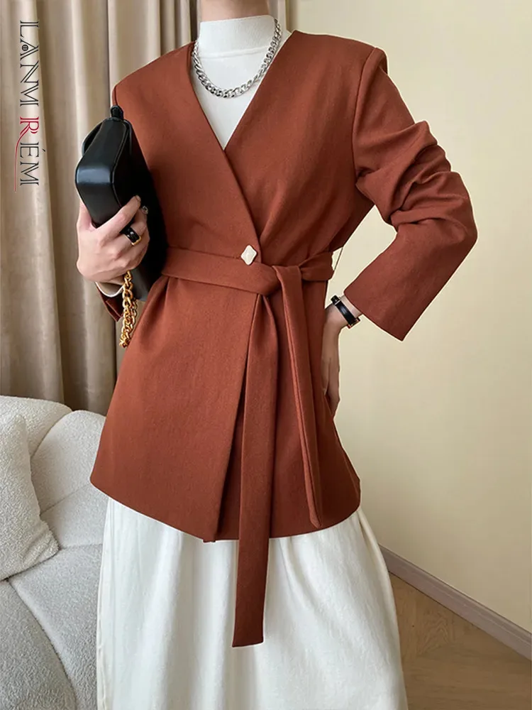 

LANMREM Niche Style Blazers For Women V Neck Long Sleeves Irregular Coats With Belt Office Lady Fashion Clothing New 2DA2017