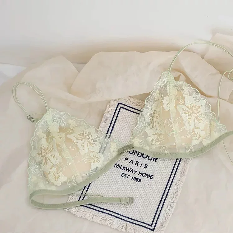 [Green] Single piece