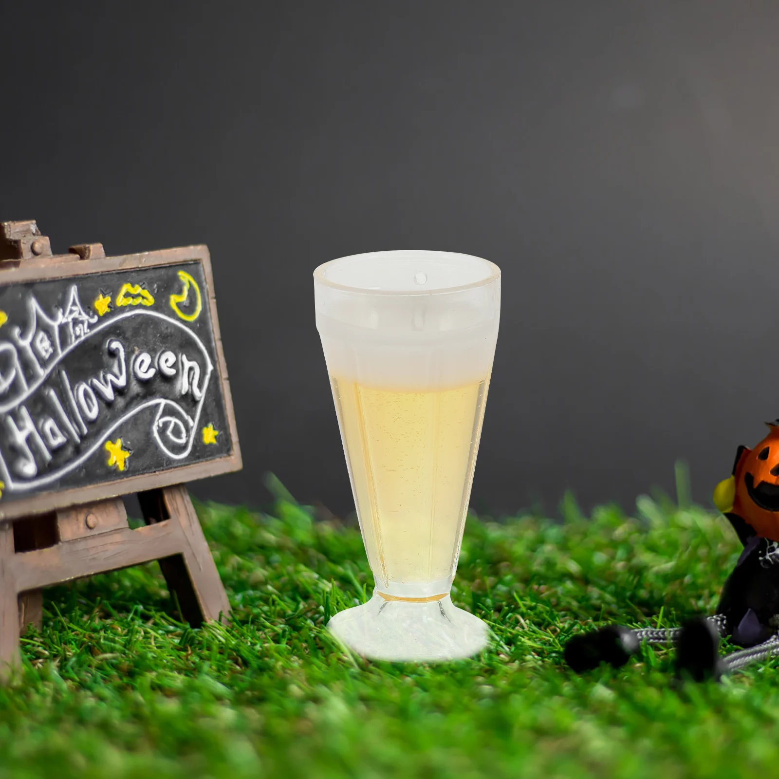 

4pcs House Cups Mini Glasses Mini Beer Glasses Miniature Beer Cup Model