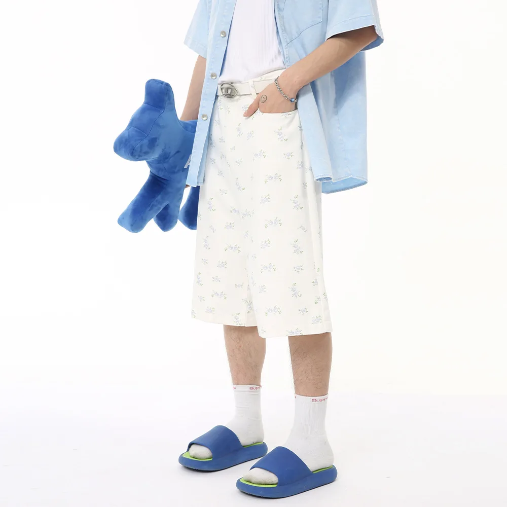 

Мужская одежда SYUHGFA, лето 2024, в американском стиле, нишевые Дизайнерские повседневные шорты с цветочным принтом, трендовые свободные шорты