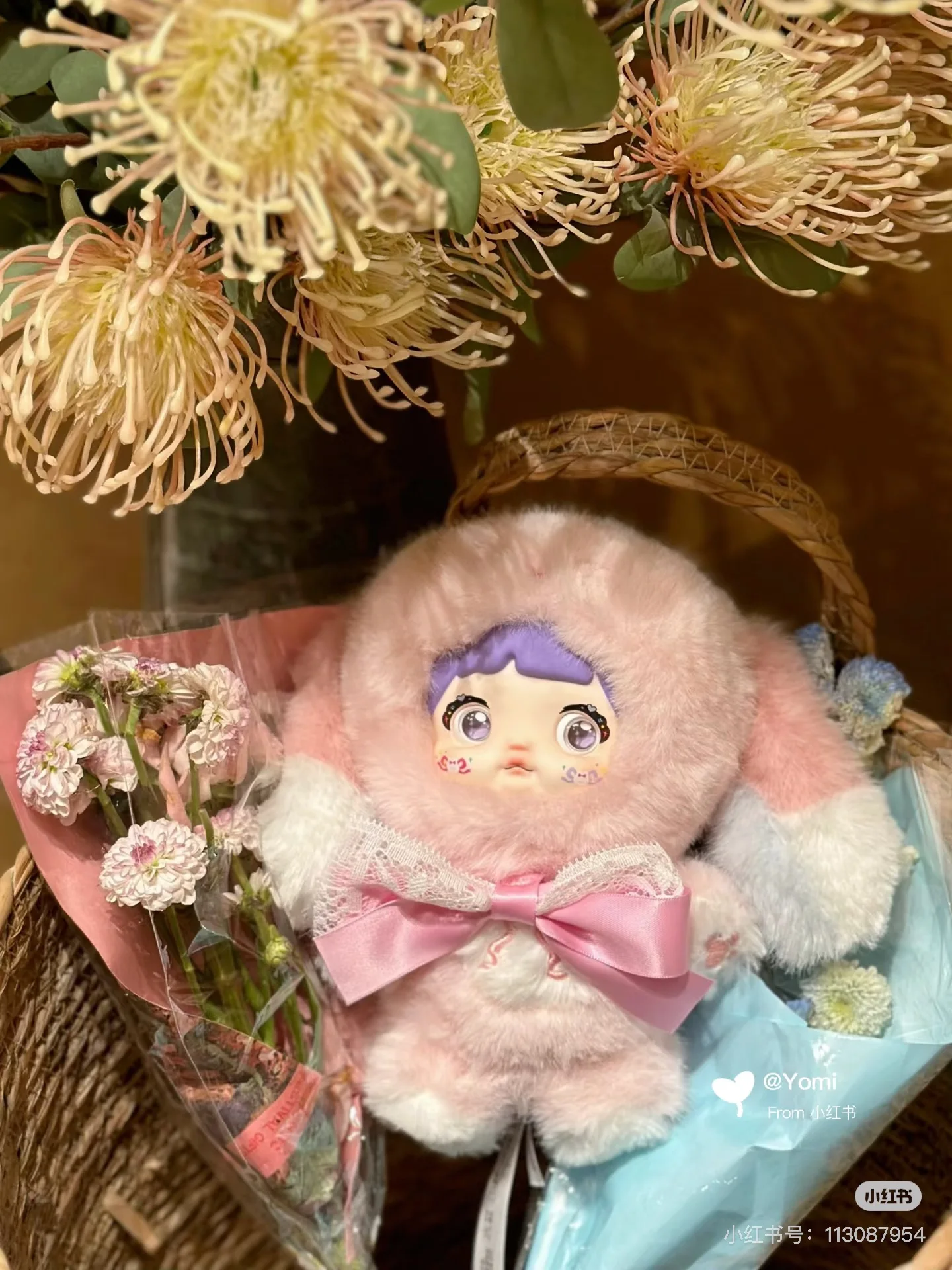 Nommi Original Swan Lake 400% Limited Edition A Mouthful Of Apple