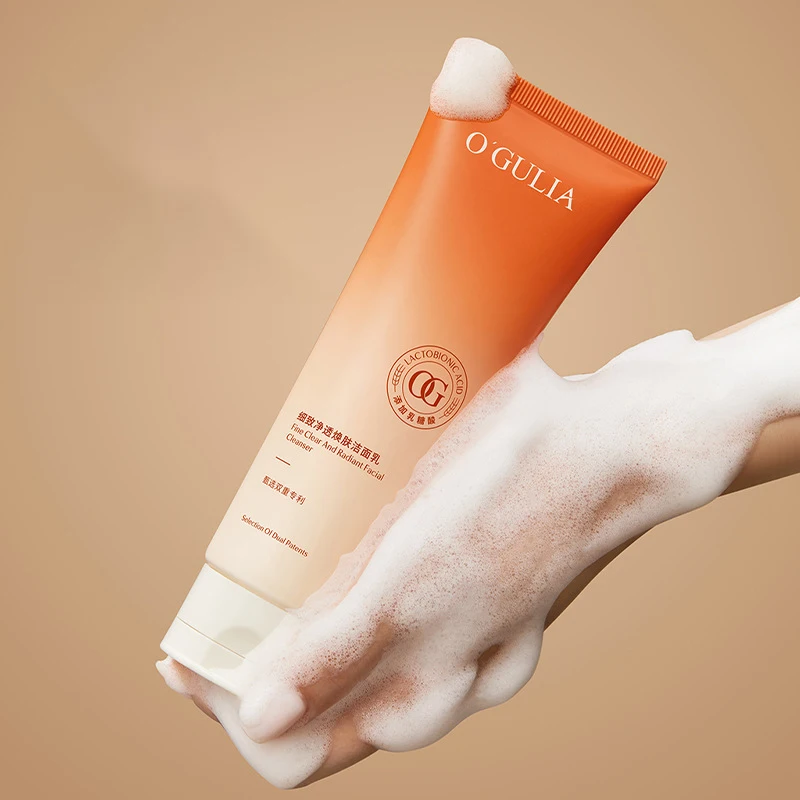 Ah GULIYA Cleansing Facial Cleanser Controls Oil, Refreshes And Moisturizes The Face, Repairs And Shrinks Pores 3