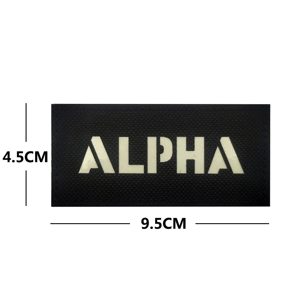 1 Stück reflektierendes Alpha-Abzeichen-Armband ALPHA leuchtendes Klett-Armband-Rucksack-Patch – Detail 7