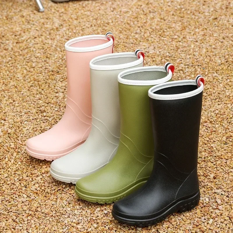 

Женские высокие сапоги для дождя, новинка 2023, модные водонепроницаемые Нескользящие однотонные сапоги для дождя, уличная Рабочая Женская резиновая обувь, женские сапоги