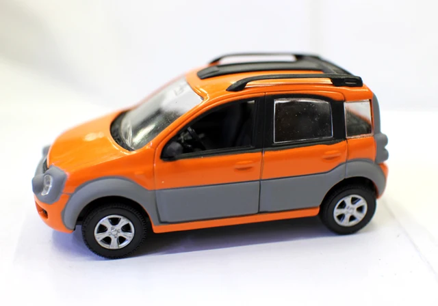 1:43 Scale Diecast Model Car Toys Fiat Nuova Panda Miniature Replica  Collectible