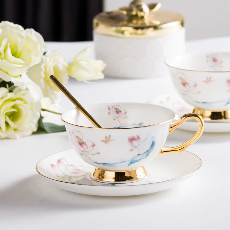 

Chinese Style Bone China Coffee Cup and Saucer Afternoon Tea Cup Breakfast Cup Ceramic Chinese Ink Style Tea Cup with Saucer
