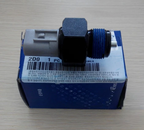 

Suitable for modern Celesta ACCENT reverse switch reverse light switch Kia RIO reverse switch reverse light switch 4638623000