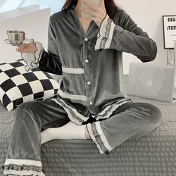 Light Luxury and High Quality Women's Pajamas Autumn and Winter Cardigan Gold Velvet Pure Color Lace Hot Style Homewear Set