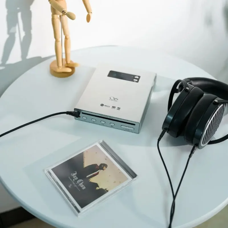 SHANLING EC MINI CD Player Hi-Fi quality Bluetooth DAC/AMP Hi-Res Audio 2x ESS ES9219 Ricore RT6863 chips 3.5/4.4mm/RCA Outputs