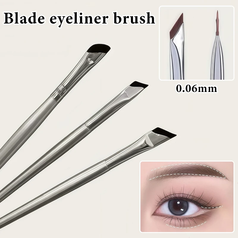 Professional Ultra Fine Angled Eyeliner Brush For Precise Makeup_voghion.com