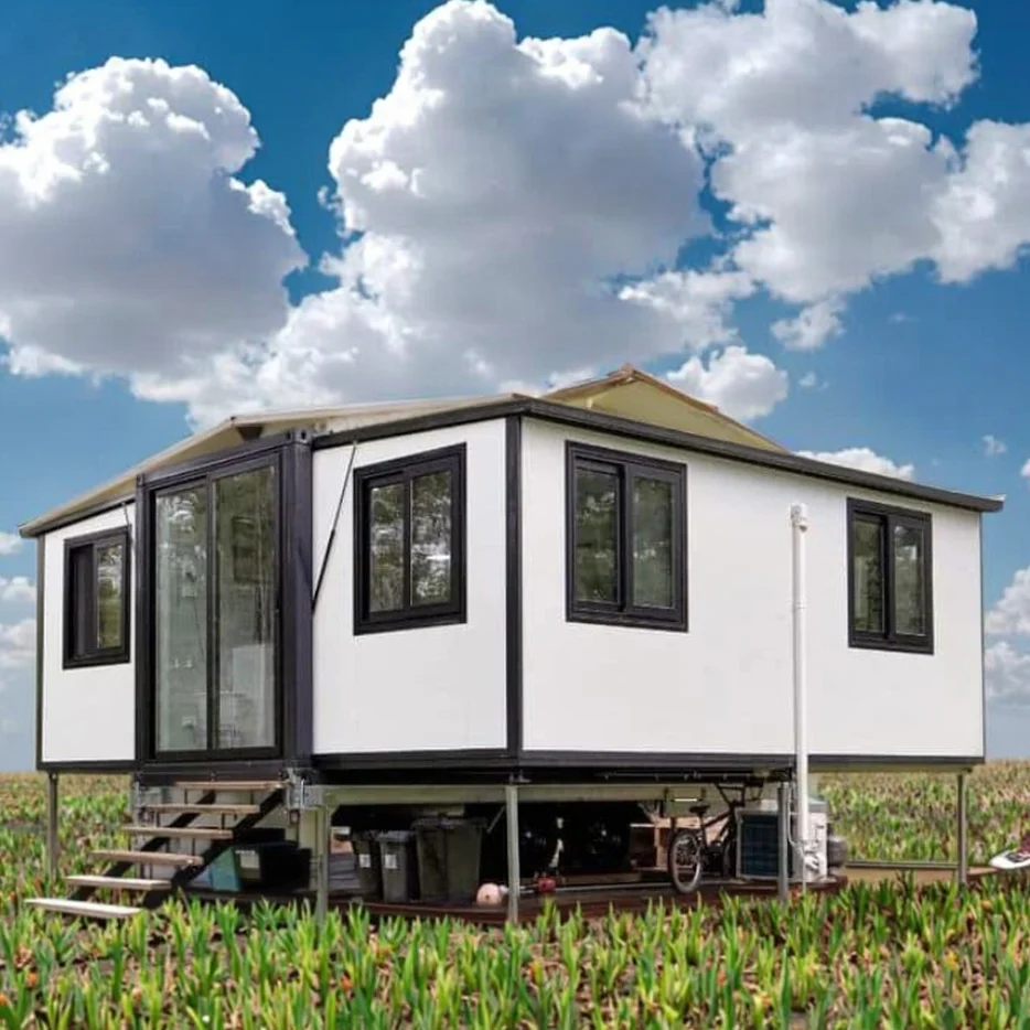 บ้านสำเร็จรูปโมเดิร์นขนาด 20 ฟุต แบบปรับเปลี่ยนได้ พร้อมหลังคาและโรงเก็บของ 1