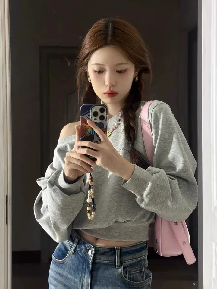 Cropped Off-Shoulder Hoodie - Womens Baggy Fashion Sweatshirt Aesthetic Streetwear