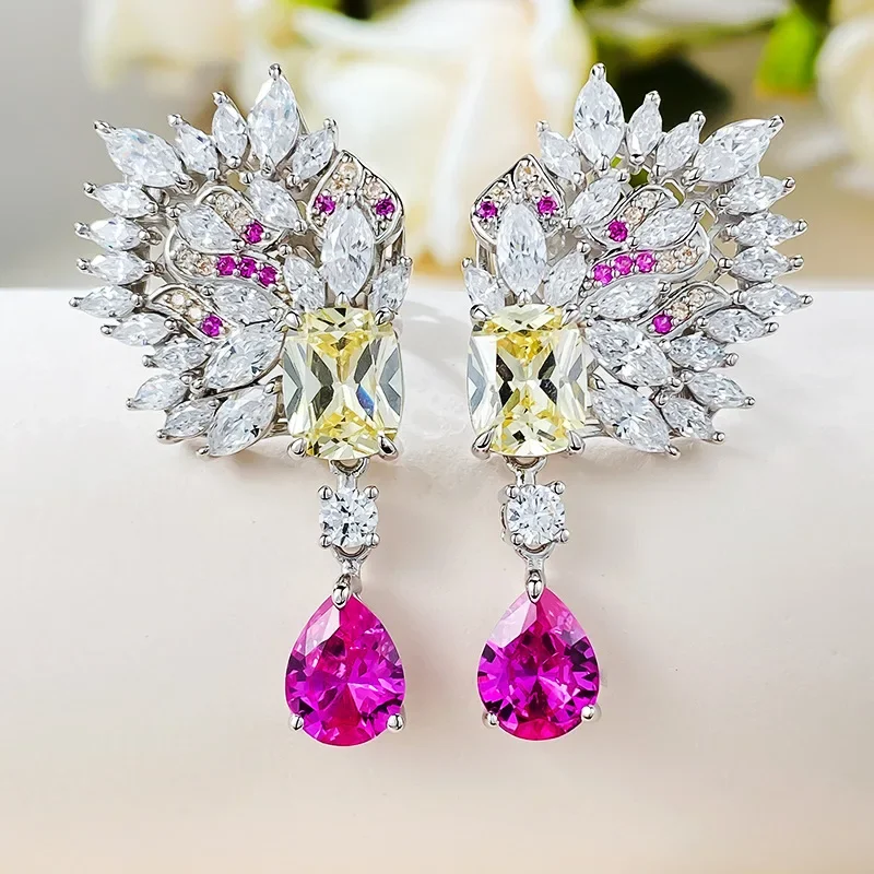 

2023 New S925 Silver Flower Brocade Cluster Pear shaped Earrings for Female Minority Design Long Earrings Fashion Style