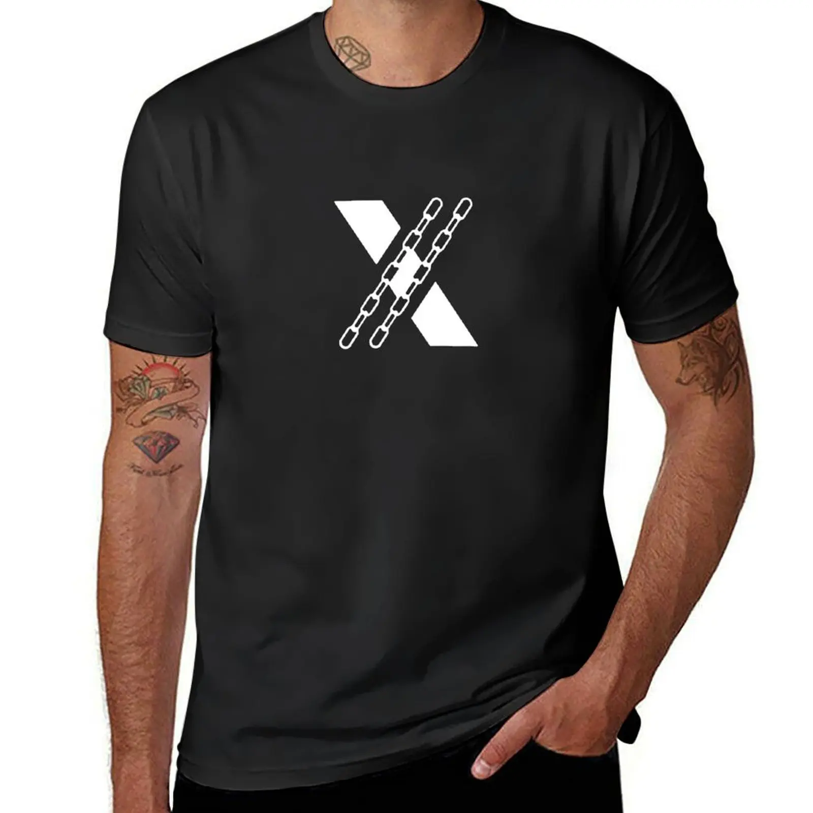 Футболка с логотипом xdinary heroes 