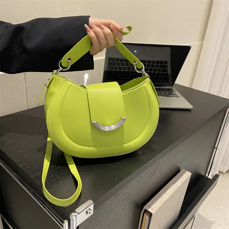 

2023 New Fashion Candy Color Saddle Bag Versatile Handbag Luxury Women's Bag Crossbody Bag Versatile Shoulder Bag Backpack