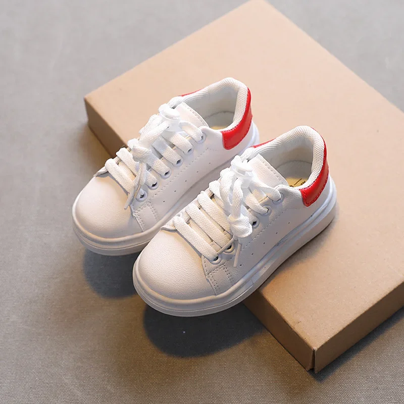 Sports Shoes Kids Sneakers Kids Shoes Spring New Children Fashion Soft White Boys Sports Shoes Korean Style Students Lace-up Light Sneakers for Girls Versatile