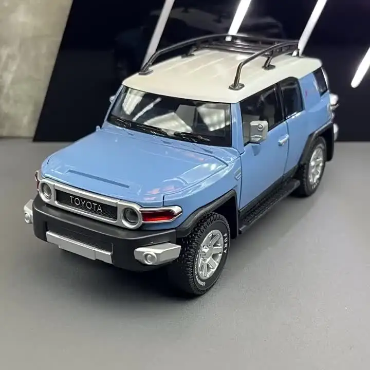 1:24 TOYOTA FJ Cruiser Alloy Car Model Diecast & Toy Metal Off