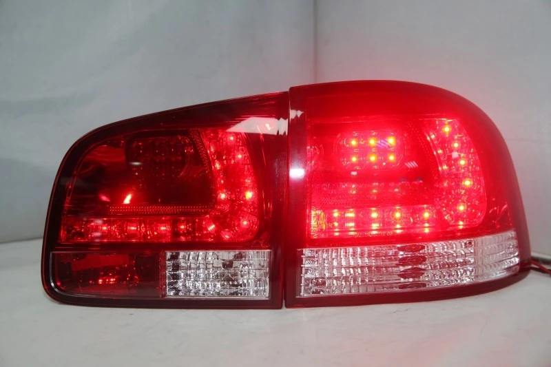 

Pair of For VW for Touareg LED Tail Lamp 2003-2009 Year Red White Cololr