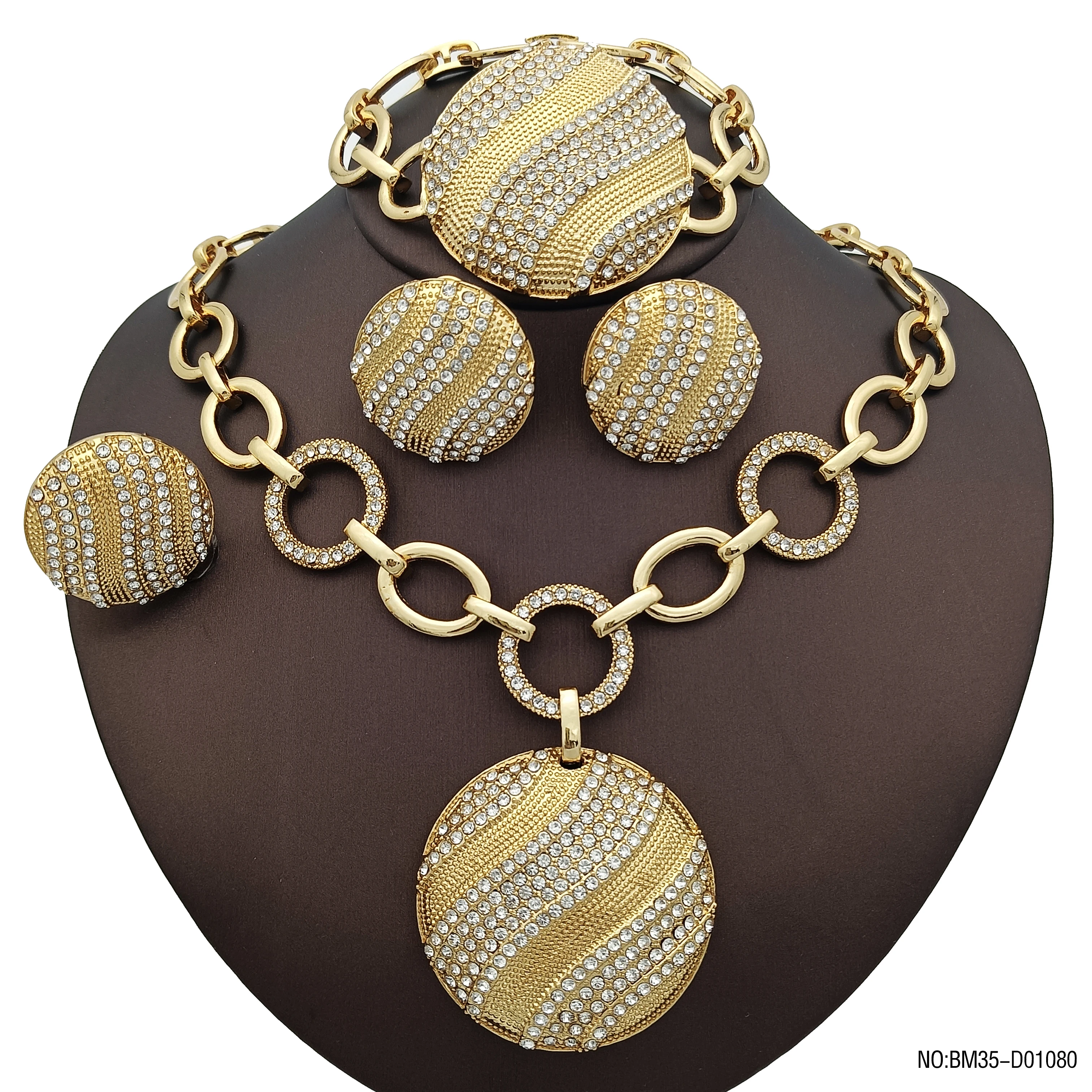 

Dubai Gold Color Jewelry Sets For Women Retro Style Elegant Jewelry Set Round Pendant Wedding Party Necklaces For Women