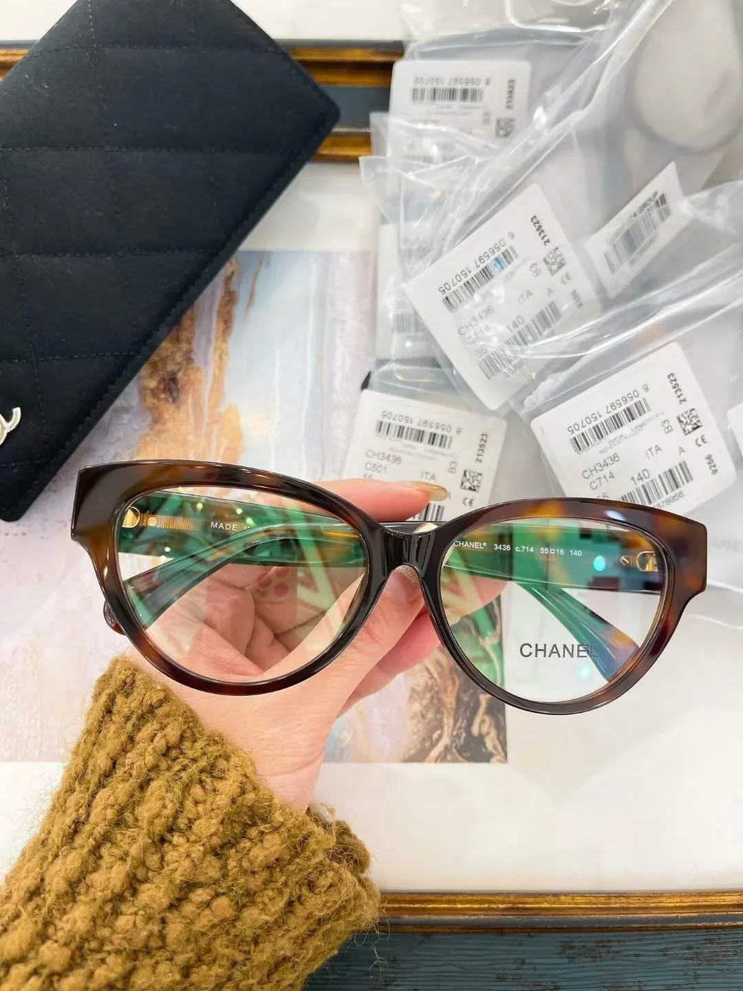 

2023 The latest CH3436 female fashion glasses frame plain plain light mirror cat eye optical mirror male can be matched with myo