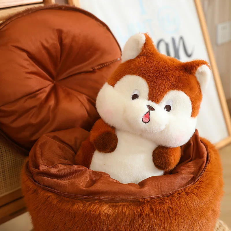 Creative Pinecone Turn into Cute Squirrel Plush Toy Soft Stuffed Pillow Cartoon Kawaii Big Tail Squirrels Dolls Kids Gifts Decor