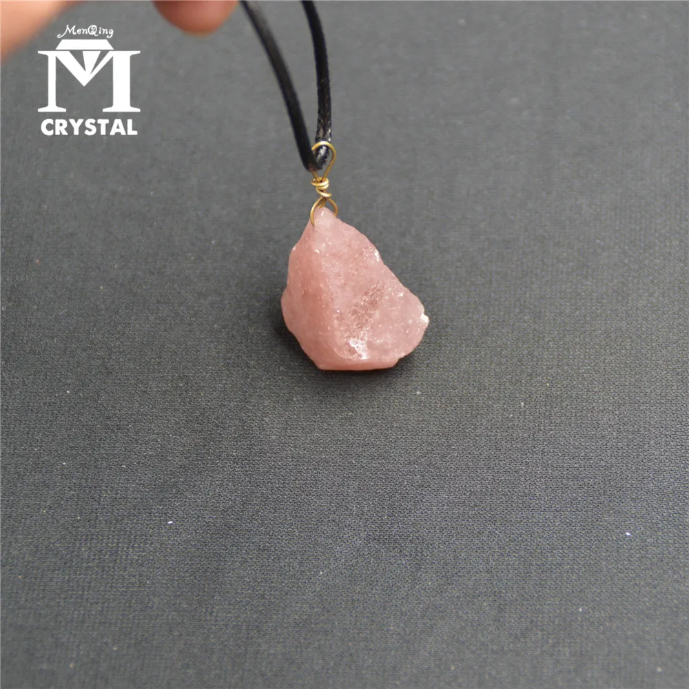 Natural Stone Strawberry Crystal Pandent Rough Gemstone Gravel Tumbled Bulk Quartz Healing Reiki Natural Stones Necklace