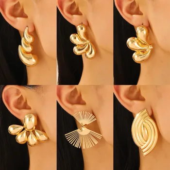 Vintage Gold Color Comma Tear Drop Earrings For Women Metal Earing Jewelry 2025 Trending New Women's Water Drop Flower Earrings