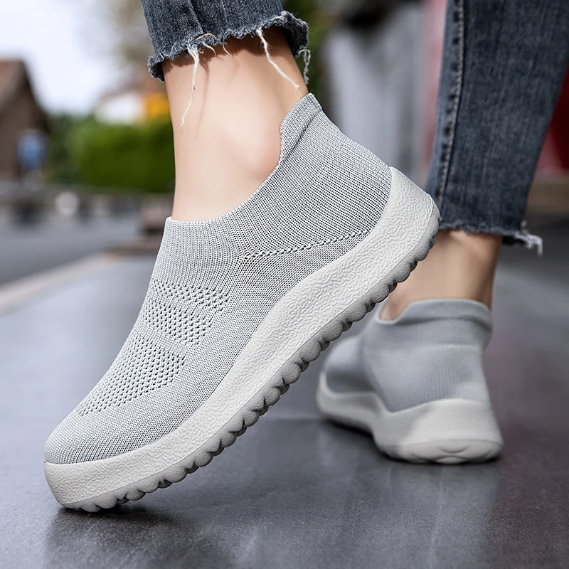 Women Sneakers Fashion Slip On Platform Walking Plus Size Ladies Vulcanize