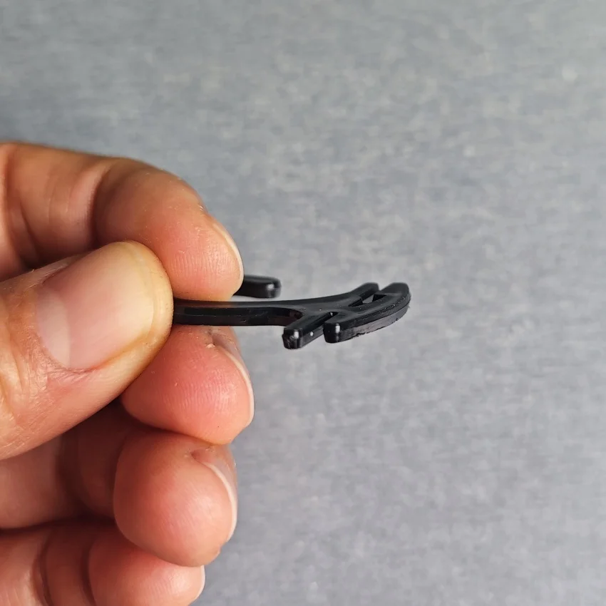 500pcs 29x35mm 플라스틱 플랫 양말 포장 디스플레이 후크 행거 의류 액세서리 페그 선반