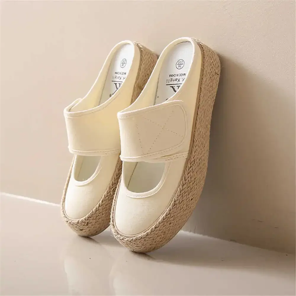 Primavera 35-39 Bambini Ragazze Sandali Pantofole Scarpe Donna Scarpe Sneakers Sport Nice Basctt Pas Cher High-Tech Hospitality