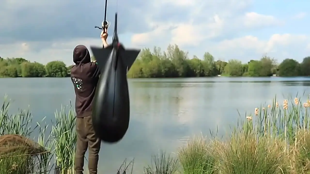 équipement Pêche Amorce Carpe En Forme De Fusée - Distributeur D'Appâts Précision - Pour Rivière, Étang Et Mer - Matériau PP Léger Amorçoir Pêche Carpe
