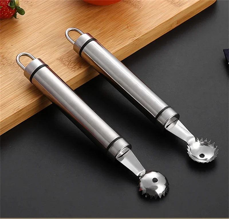 Description Picture 5 of itemStainless Steel Strawberry Knife Vegetable Fruit Tomato Stem Leaves Remover Fruit Slicer Huller Fruit Corer Kitchen Accessories