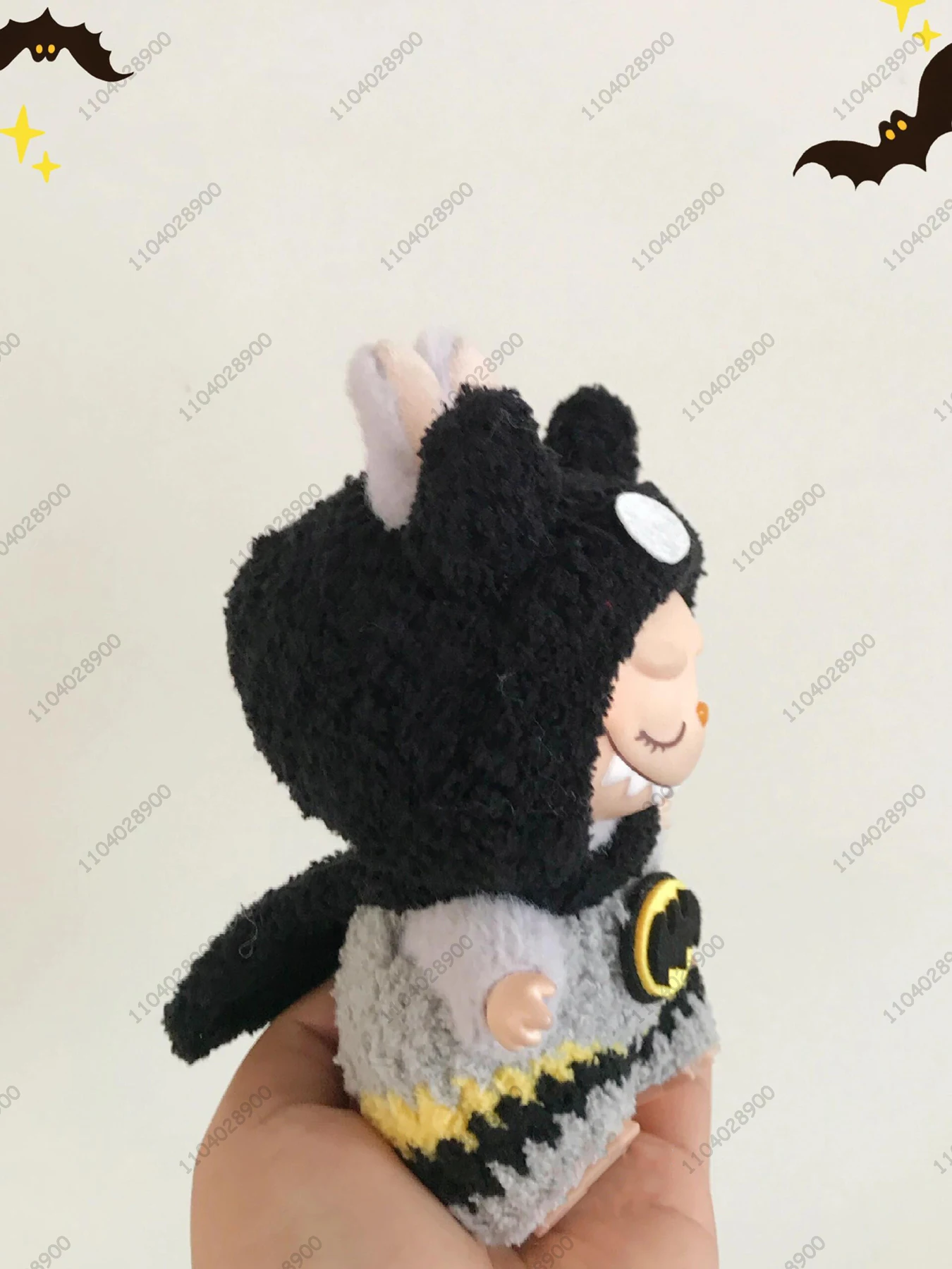 Labubu The Monsters Clothes Batman Spider-man Costume 1:1 Original Replica Vinyl Doll Action Figure Bag Charm Bag Pendant Gift
