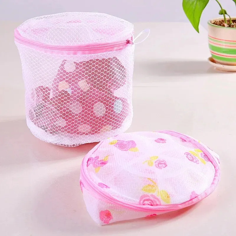 (1pcs)Bracelet with Bracket Printed Bra Protective Washing Bag Underwear Washing Bag Washing Machine Laundry Net Bag 4