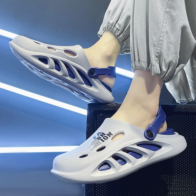 2024 New Men Outdoor Sandals Slippers Beach Comfortable Thick Soft Sole Clogs Men Casual Shoes Garden Shoes Mens Beach Sandals 3
